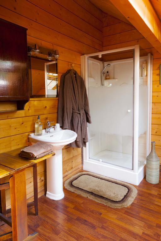 Chambres D'Hotes Le Chalet Condat-sur-Vienne Exterior foto